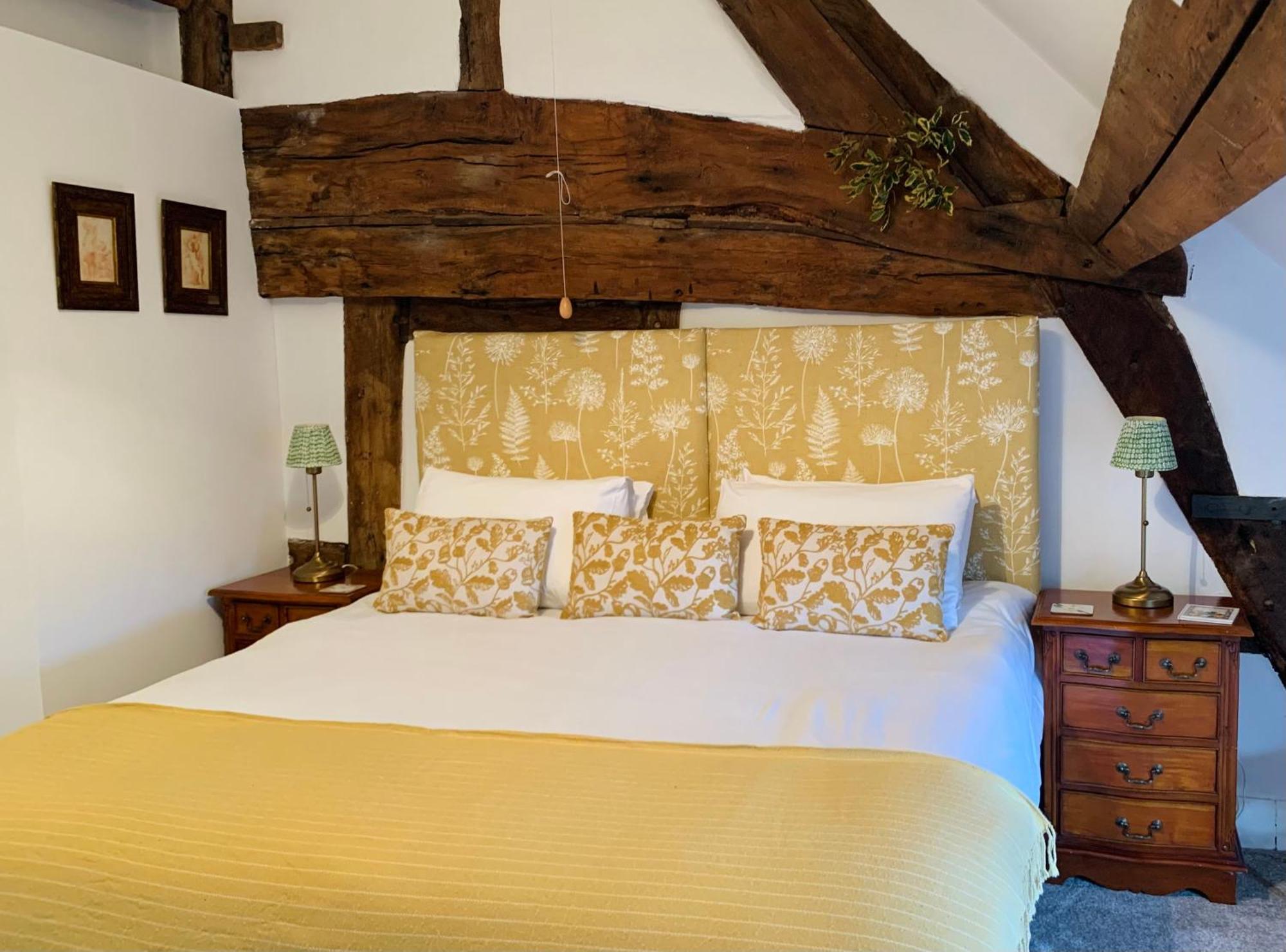 Unique 17C Listed Barn In A Shropshire Hamlet. Villa Albrighton Екстериор снимка